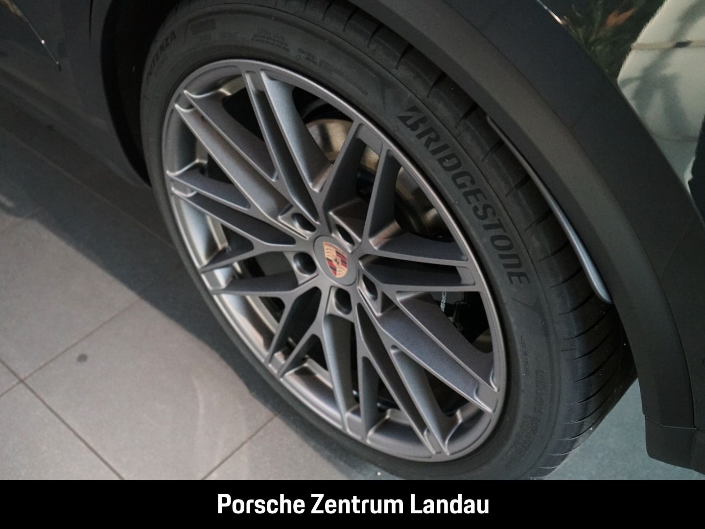 Porsche Macan 4S Burmester HA-Lenkung InnoDrive Head-Up