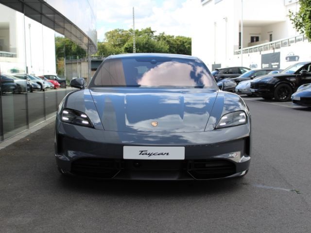 Porsche Taycan GTS