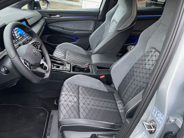 Volkswagen Golf R-Line Black - Samsaru's Car Outlet