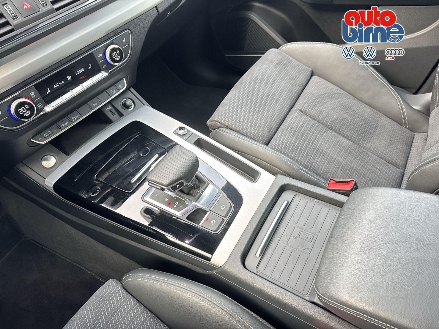 Audi Q5 S line 40 TDI quattro S tronic Luftfederung A