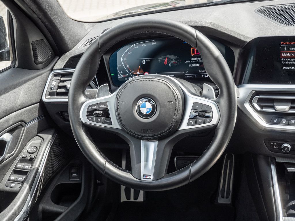 BMW 320d Touring M-Sport - Samsaru's Car Outlet