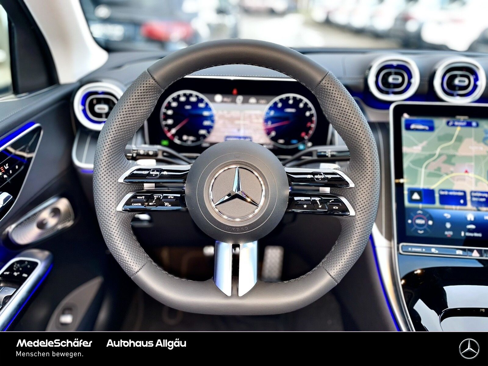 Mercedes-Benz GLC 300 4M AMG Night Distr AHK DigLi Burm3D Pano