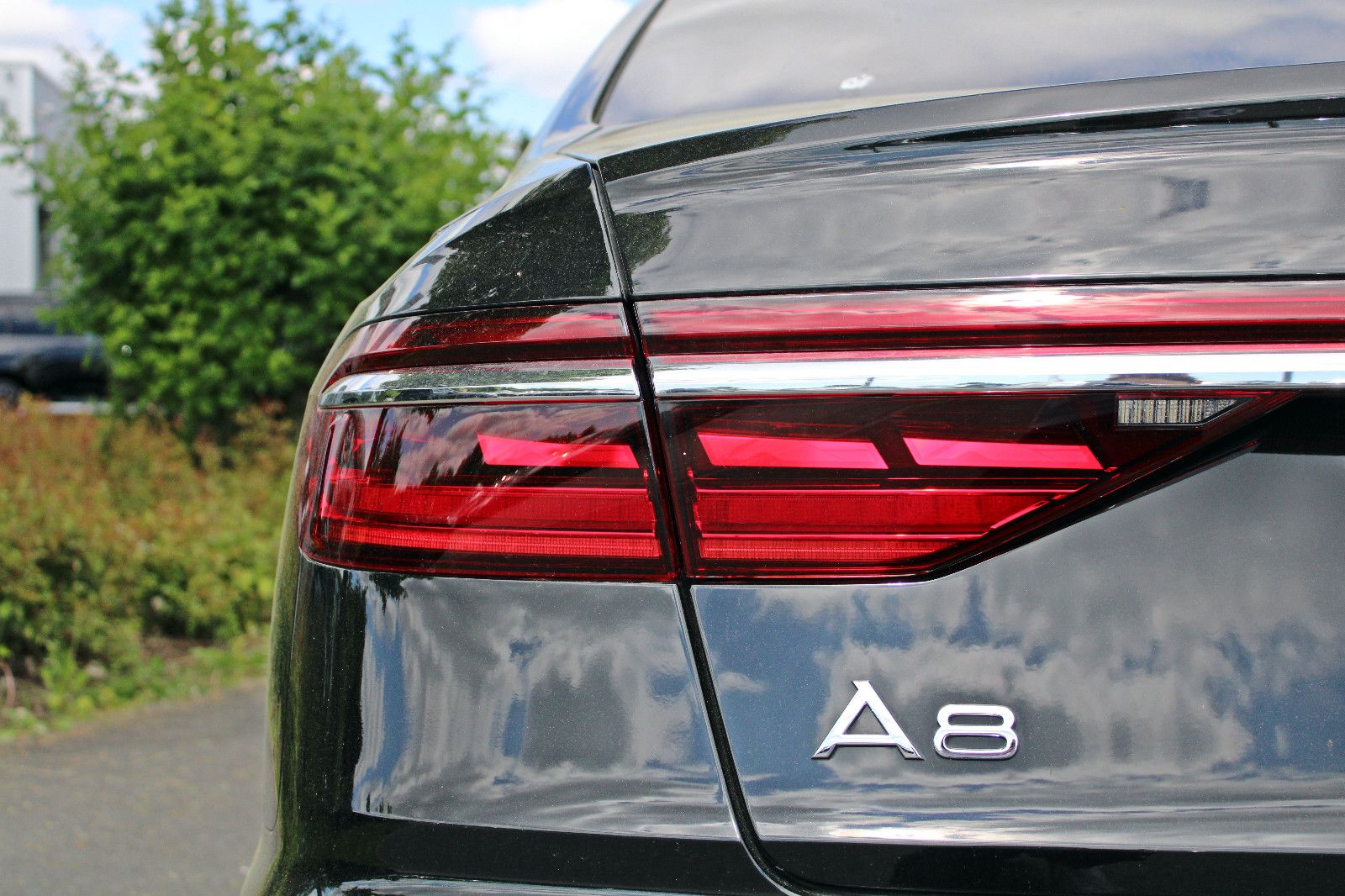 Audi A8 50TDI qu - Samsaru's Car Outlet