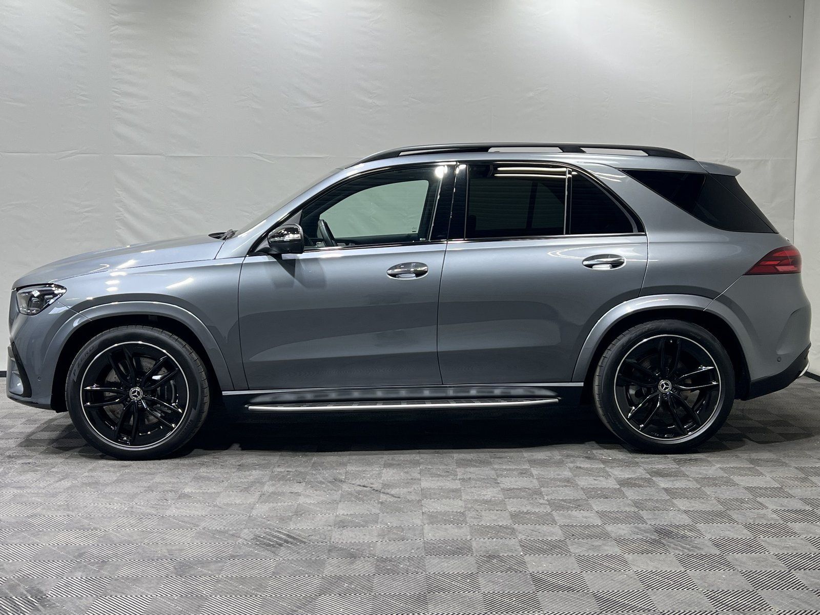 Mercedes-Benz GLE 450 d 4M/AMG/PremiumPlus/NIGHT/AHK/360°/22"