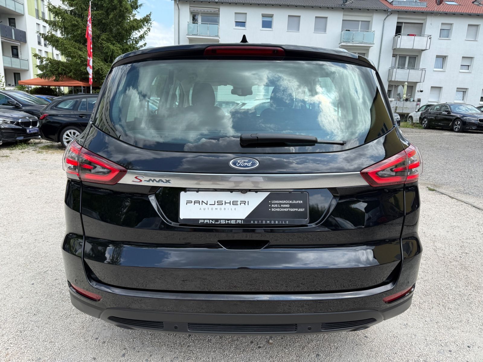 Ford S-Max 2.0 Aut EcoBlue - Samsaru's Car Outlet