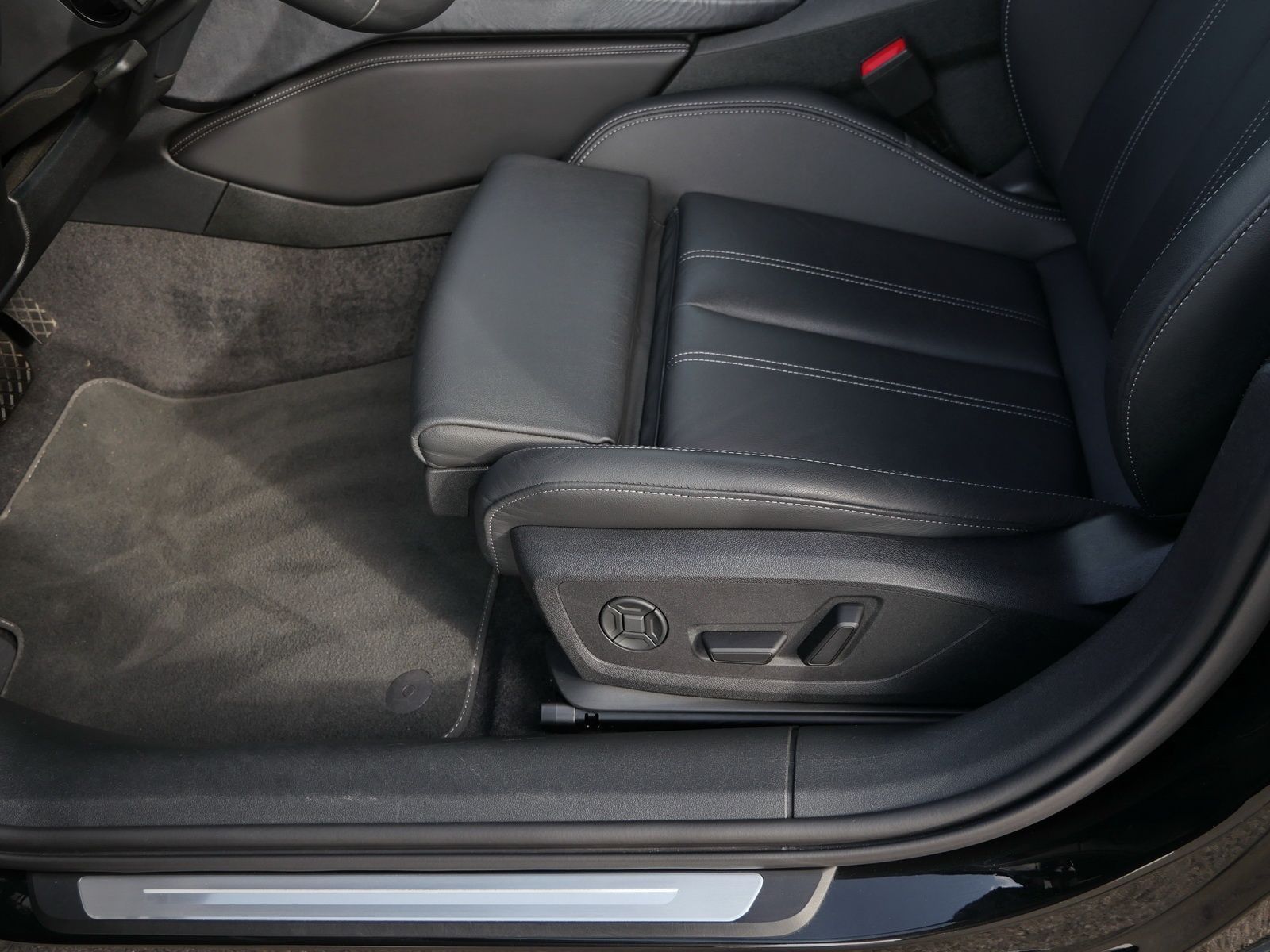 Audi A5 Avant 40 TFSI S line AHK*360°*Matrix*B&O*HuD