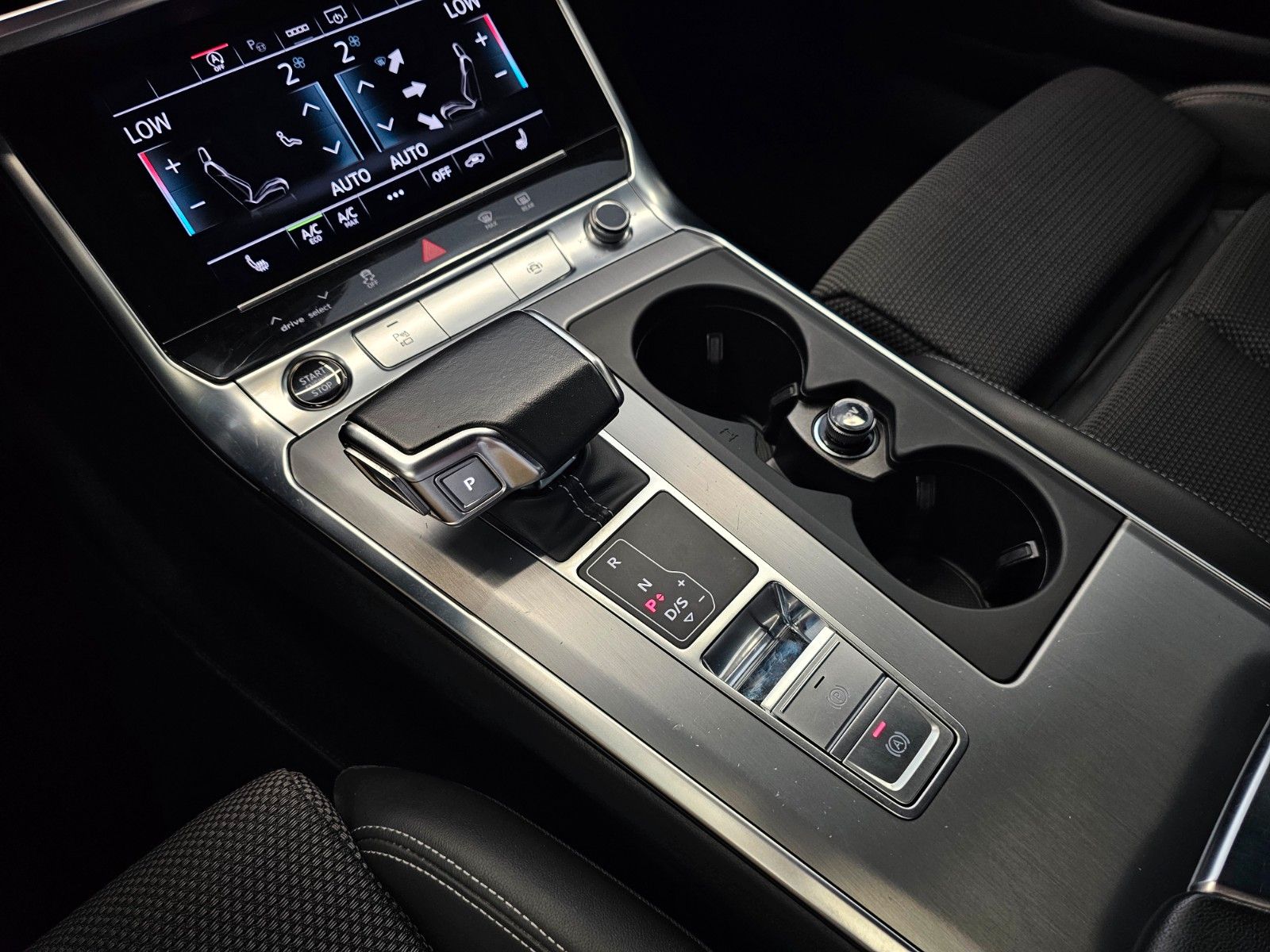Audi A6 Lim. 40 TDI*QUATTRO*3x S-LINE*SPORT*ACC*LEDER