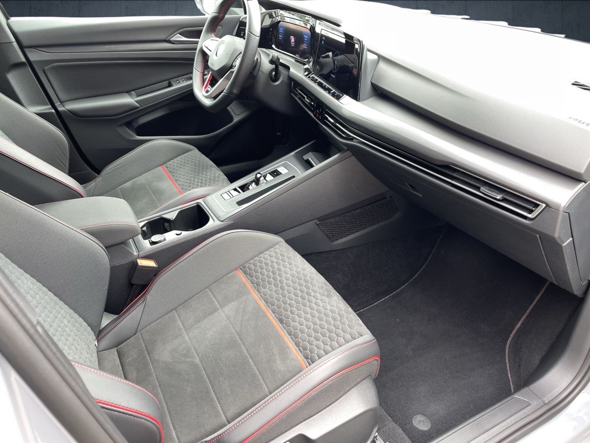 Volkswagen Golf GTI Clubsport 2.0 TSI DSG - Samsaru's Car Outlet
