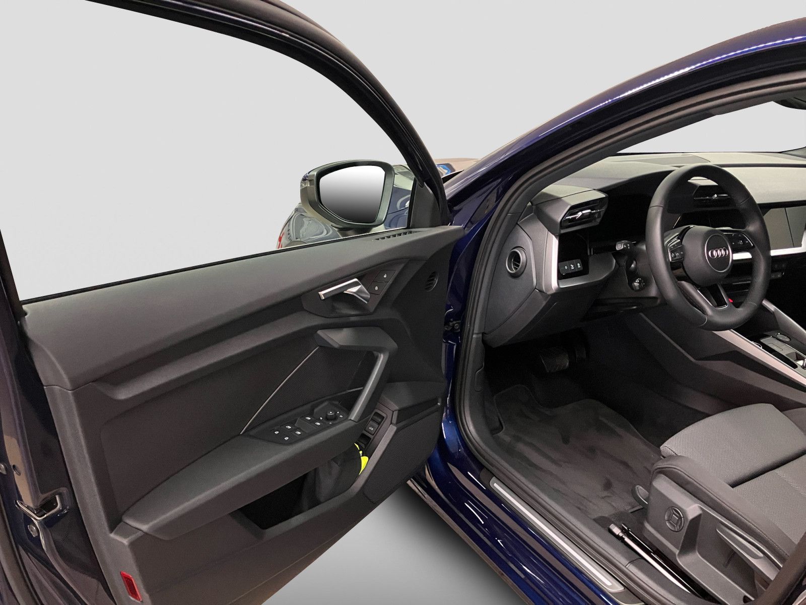 Audi A3 Sportback 40 TFSIe advanced - Samsaru's Car Outlet