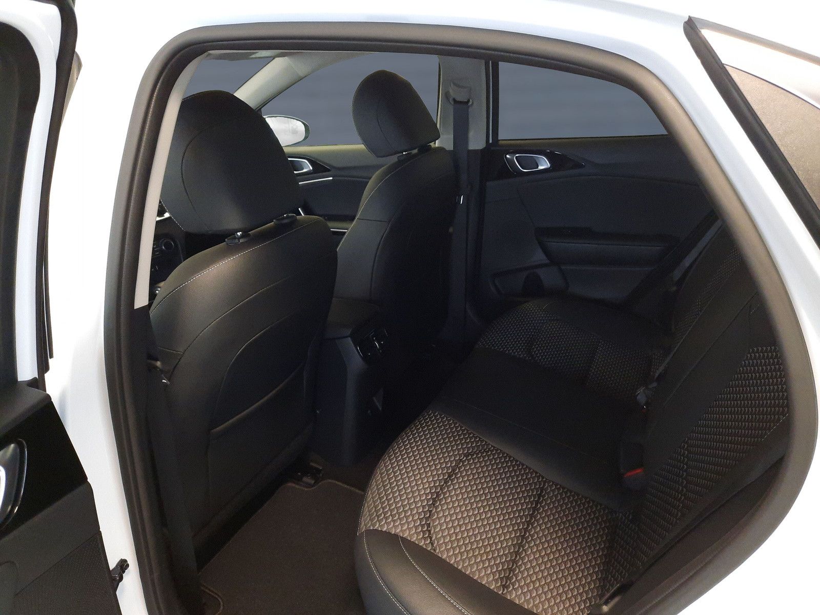 Kia XCeed Edition - Samsaru's Car Outlet