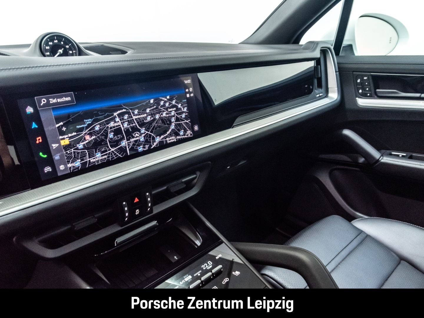 Porsche Cayenne E-Hybrid el.AHK InnoDrive Luft BOSE 360G
