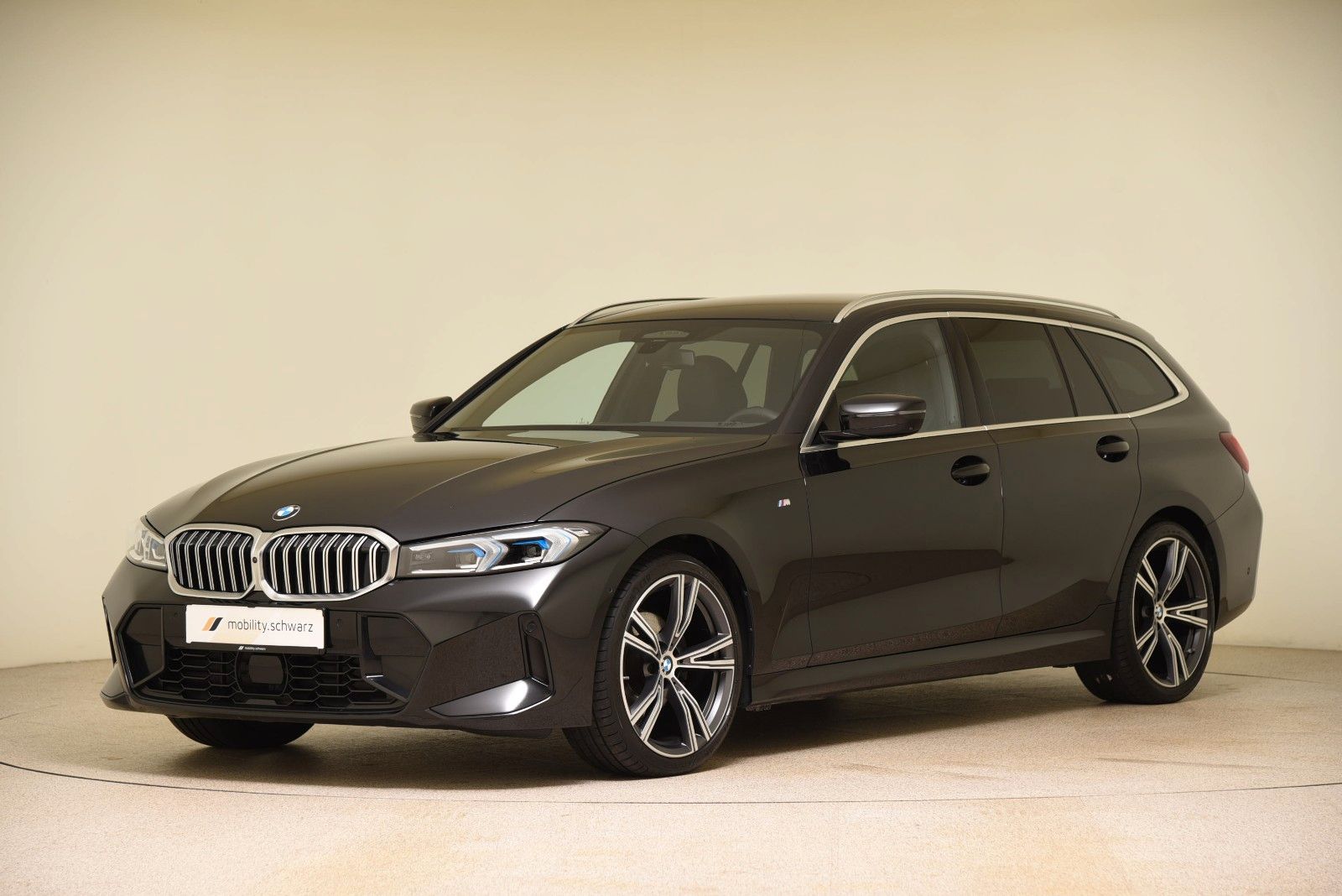 BMW 320d Touring xDrive M Sport ACC LED HUD H&K AHK