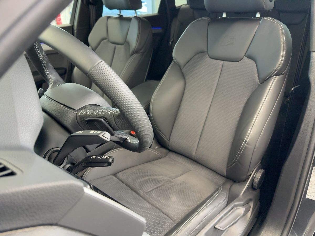 Audi Q5 S line 40 TDI quattro Matrix B&O Kamera AHK N