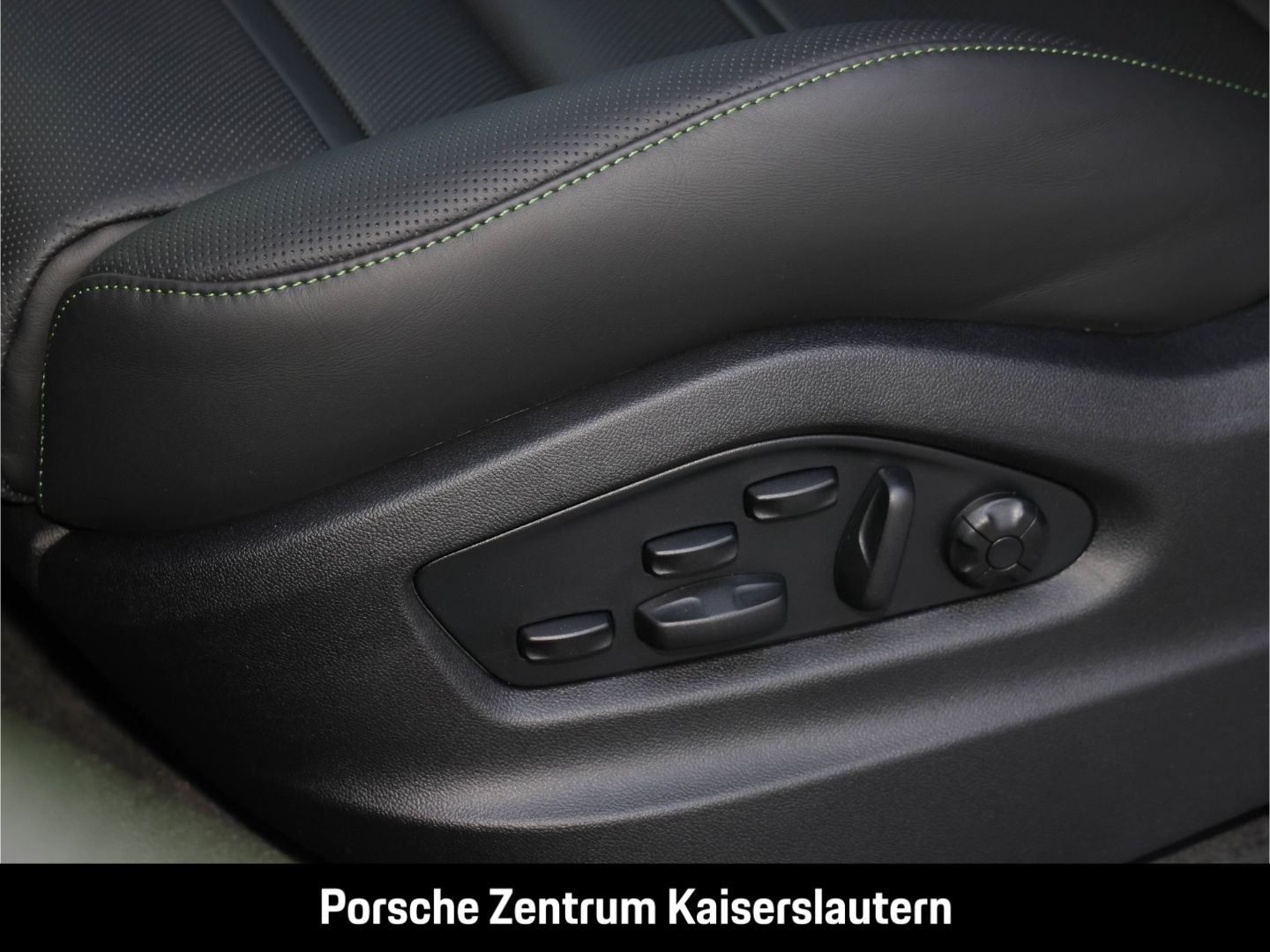 Porsche Cayenne E-Hybrid Coupe InnoDrive Head-Up BOSE