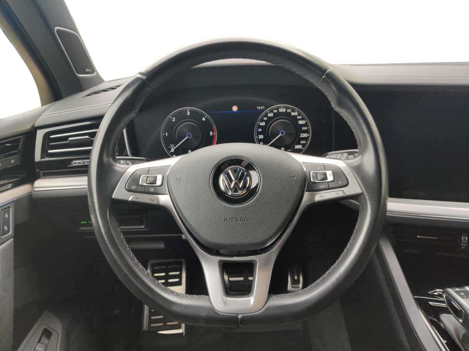 Volkswagen Touareg 4.0 V8 TDI Elegance 4M - Samsaru's Car Outlet