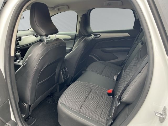 Renault Arkana TECHNO E-TECH Hybrid 145 - Samsaru's Car Outlet