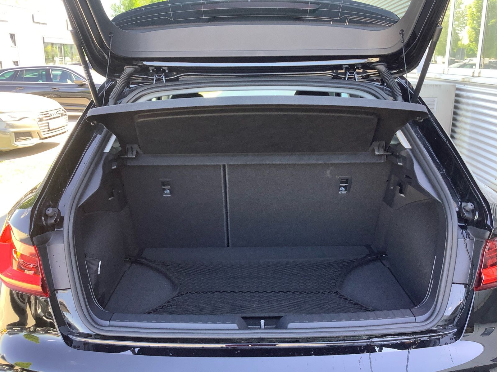 Audi A1 allstreet 30 TFSI S-Tronic - Samsaru's Car Outlet