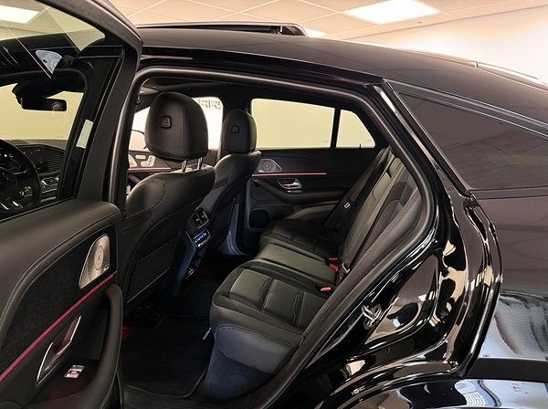 Mercedes-Benz AMG GLE 53 4M+ Facelif Pano HUD B&W NP:95.992 €
