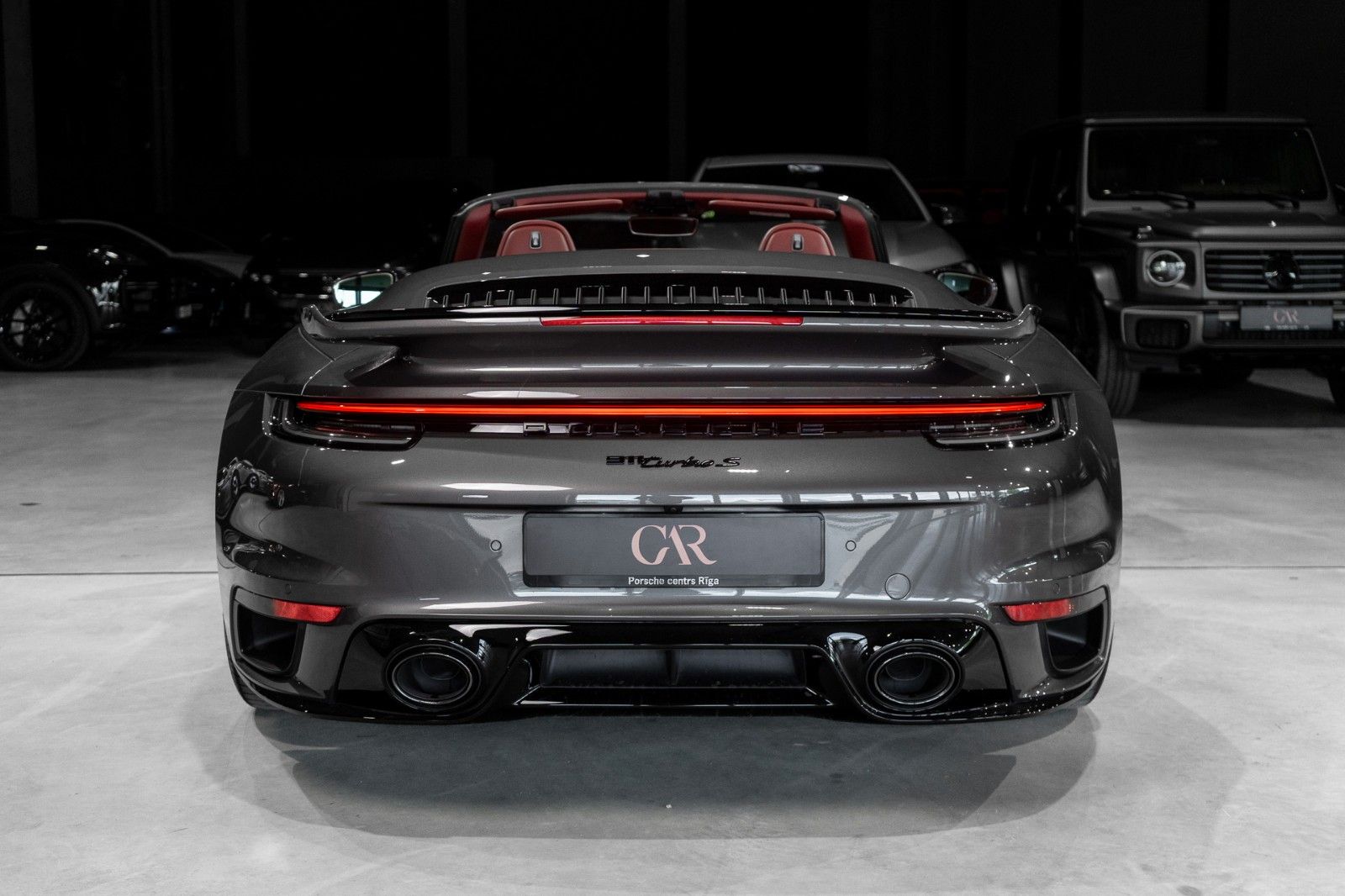 Porsche 911 Turbo S Cabrio - Samsaru's Car Outlet