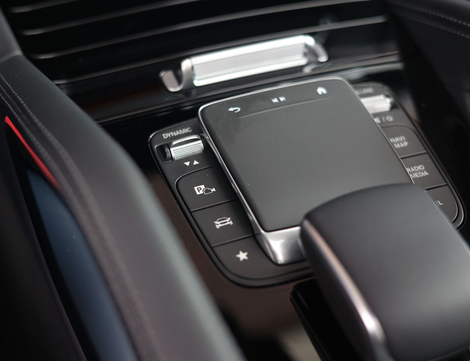 Mercedes-Benz GLE 53 AMG Hybrid | Pano - AHK - Burmester