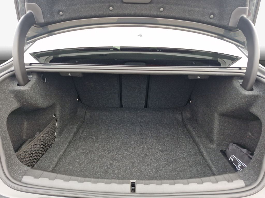 BMW 320i Aut.