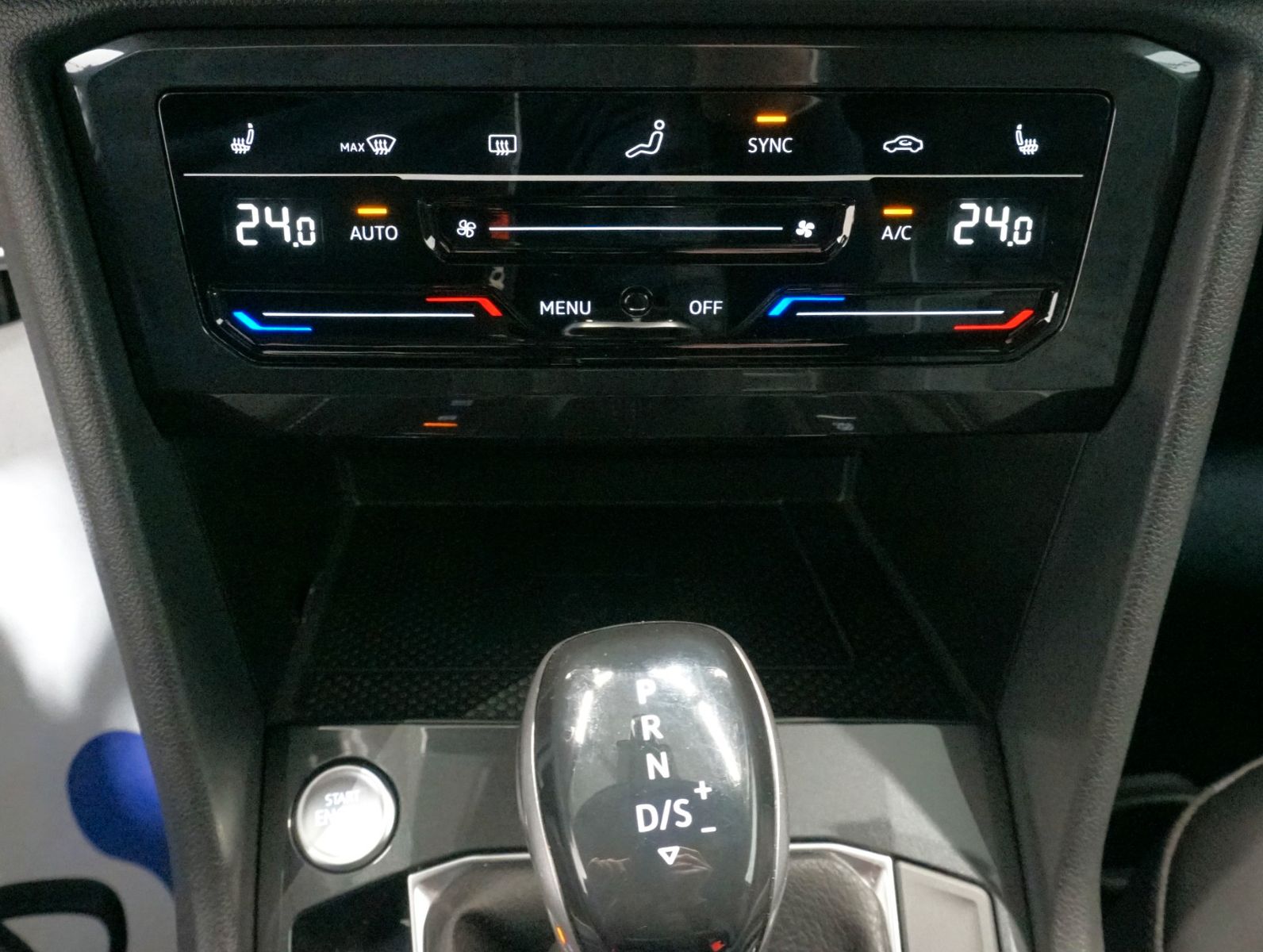 Volkswagen Tiguan R-Line 4Motion 2.0TDI*BlackStyle*IQ.Light