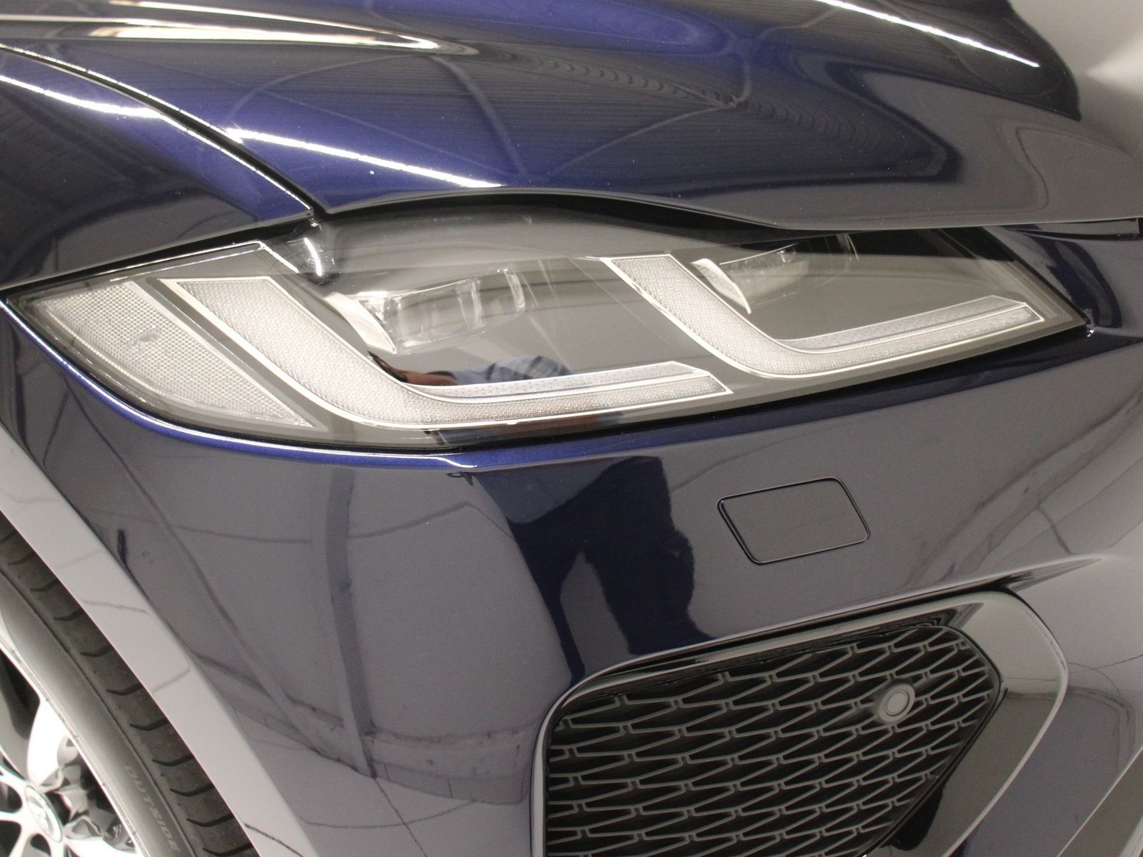 Jaguar F-Pace D300 AWD R-Dynamic SE inkl. Winterkomplet