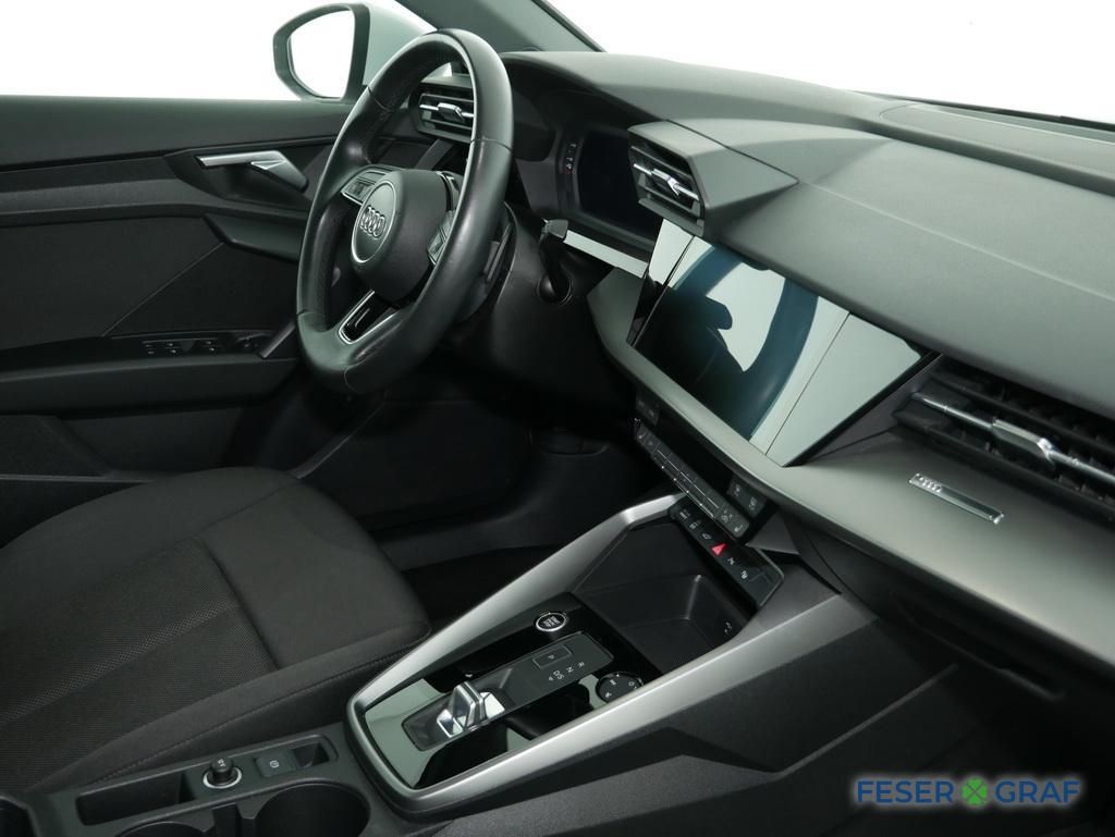 Audi A3 Sportback 40 TFSI e Navi,Kamera,Sitzhzg