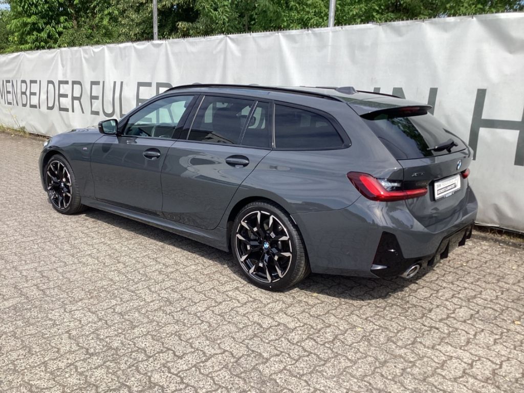 BMW 330 i xDrive Tour M-Sport Pano AHK 19''SRneu HUD