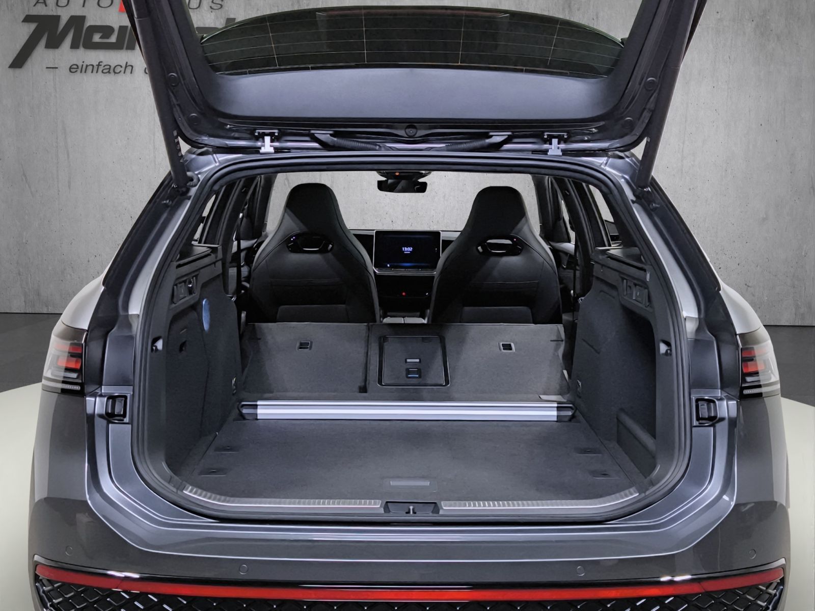 Volkswagen Passat 2.0 TDI DSG 4M R-Line "Signature", Standh