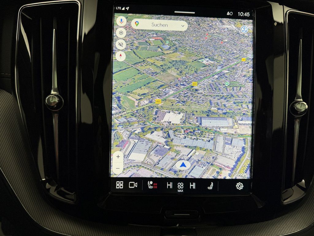 Volvo XC60 B5 AWD Ultra Dark *AHK*21-Zoll*360°*Luft-Fa