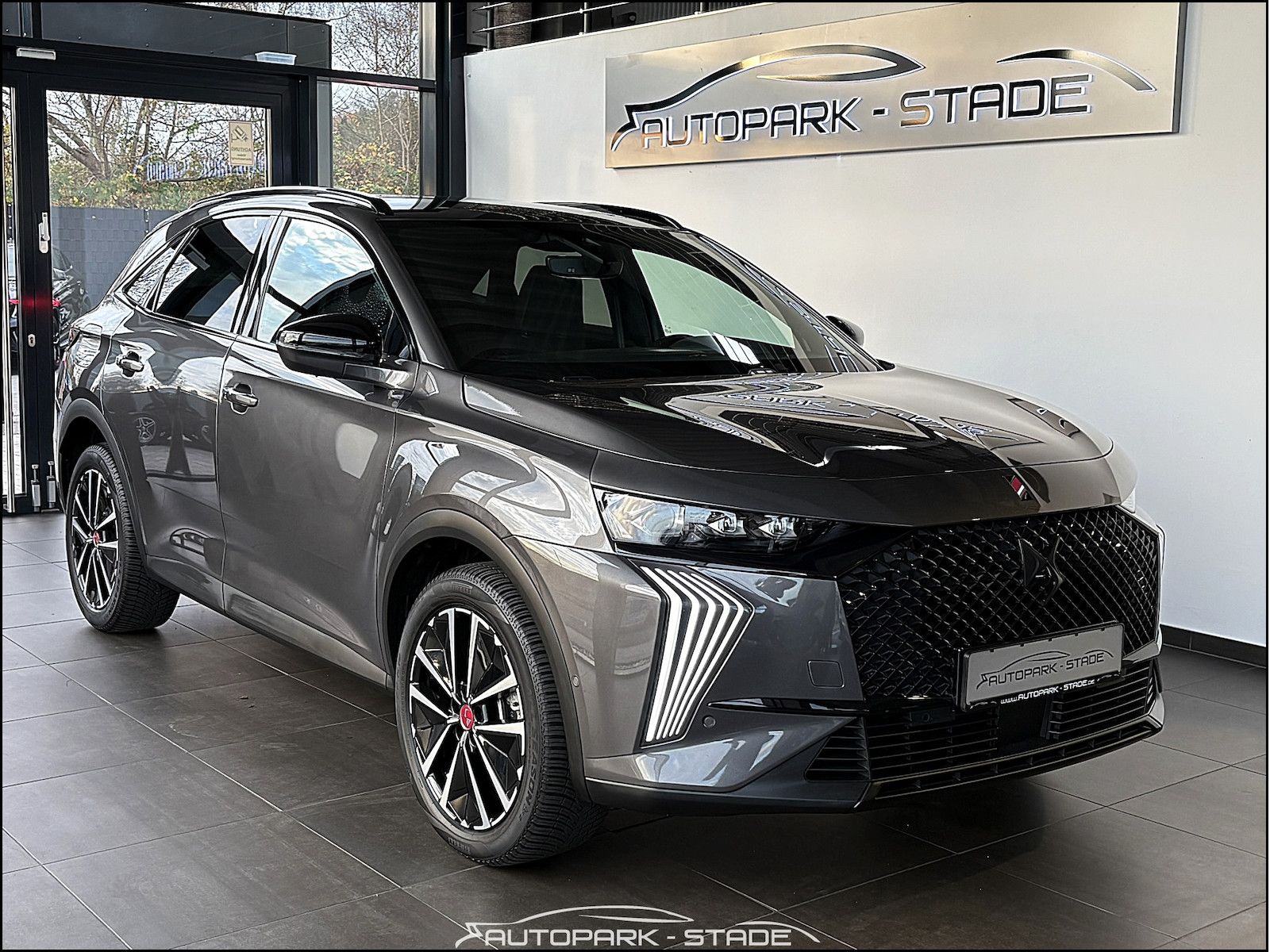 DS Automobiles DS7 PerformanceLine+ 1.5 BlueHDI Mem Kam LED Ass