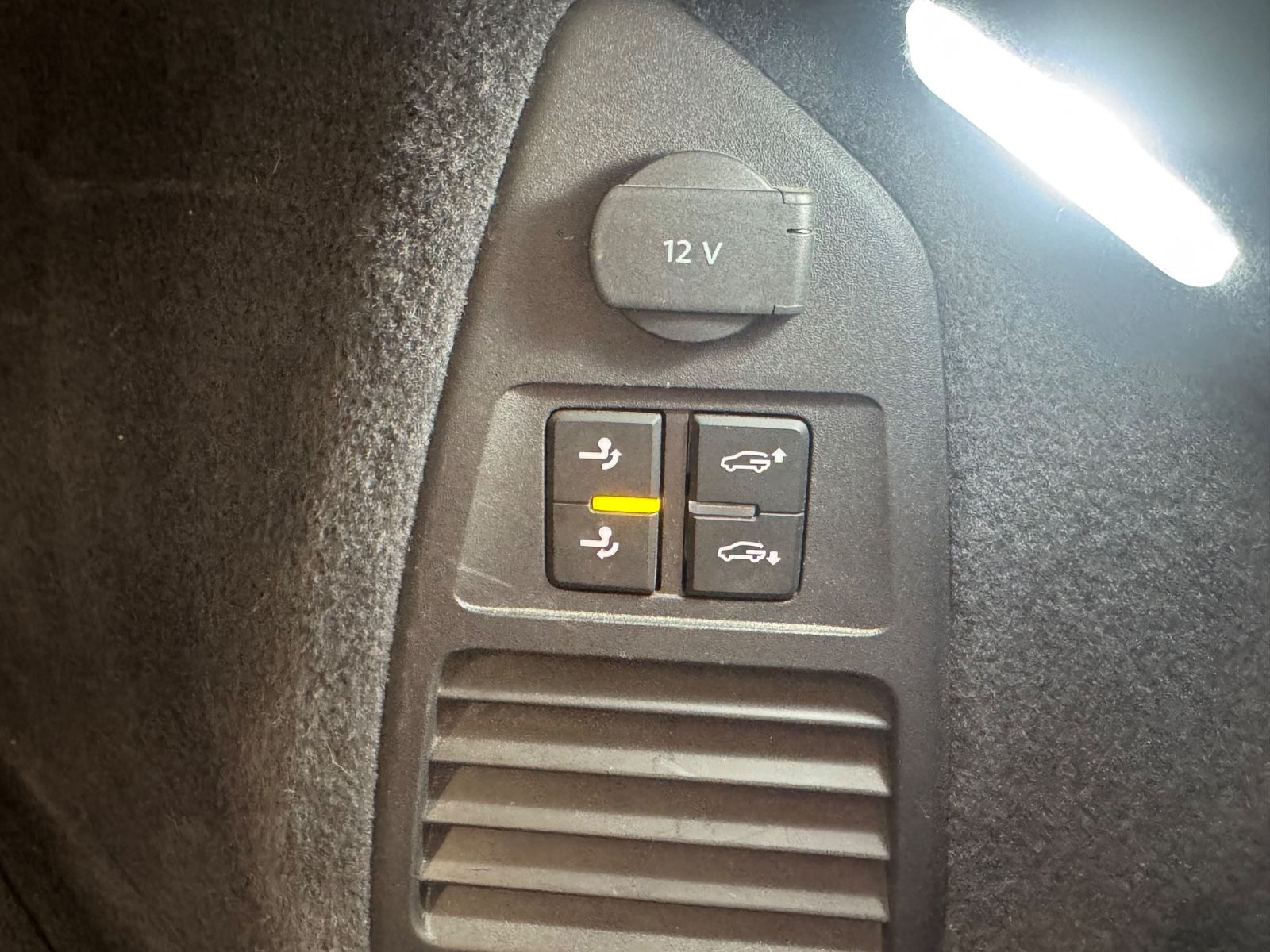 Volkswagen Touareg R-Line Pano IQ LIGHT Exterieur Black Sty