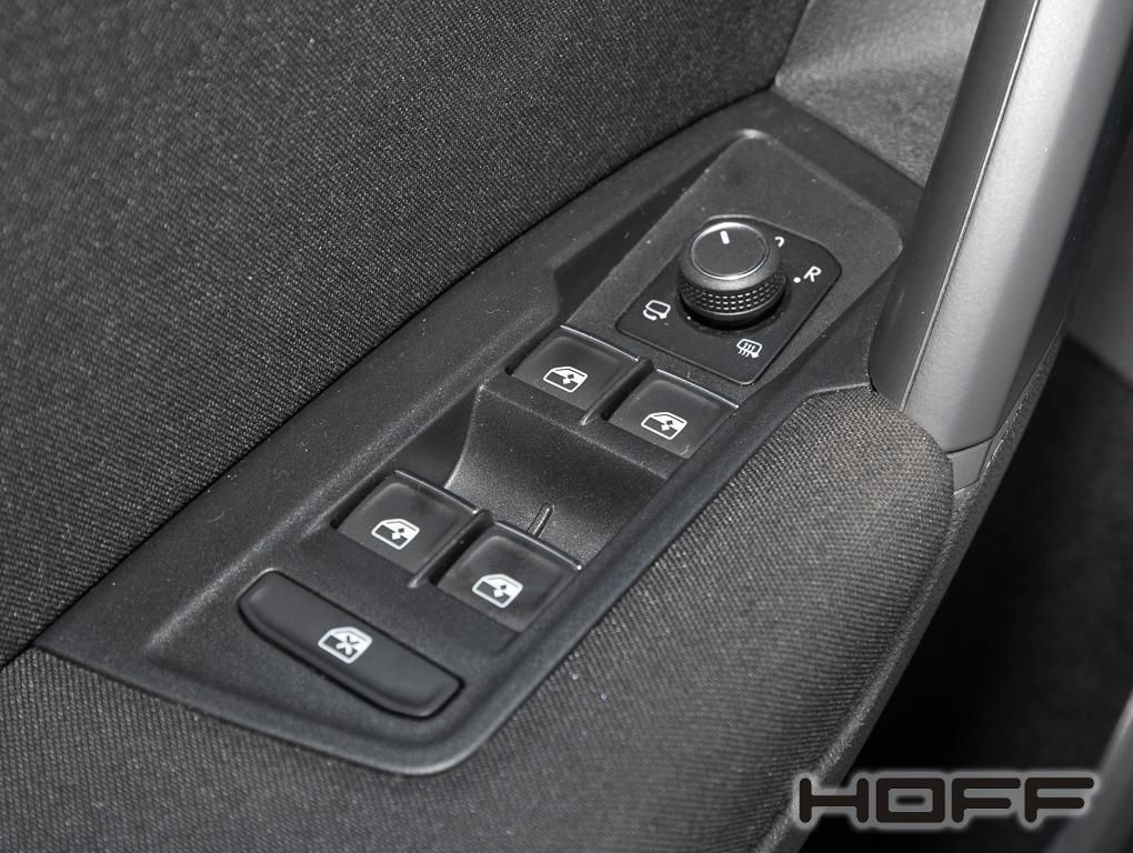Volkswagen Tiguan 1.5 TSI DSG Active - Samsaru's Car Outlet