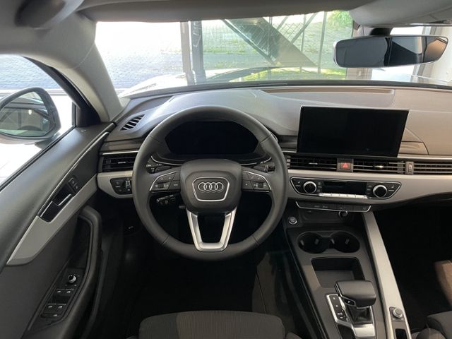 Audi A4 Avant 35 TDI S tronic S line - Samsaru's Car Outlet