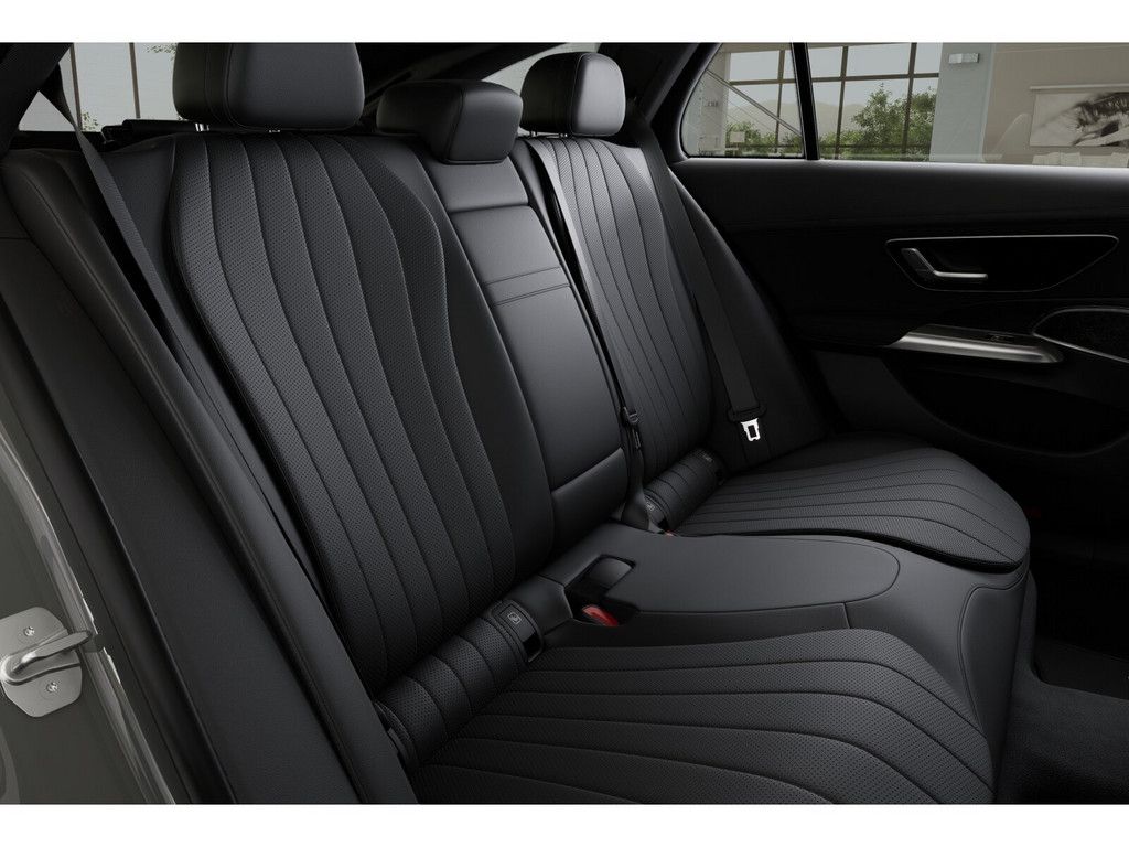 Mercedes-Benz E 450 d 4M T AMG Sport Premium+ Superscreen AHK