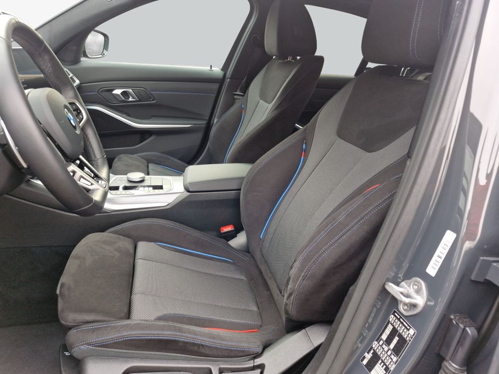 BMW 320i Aut.