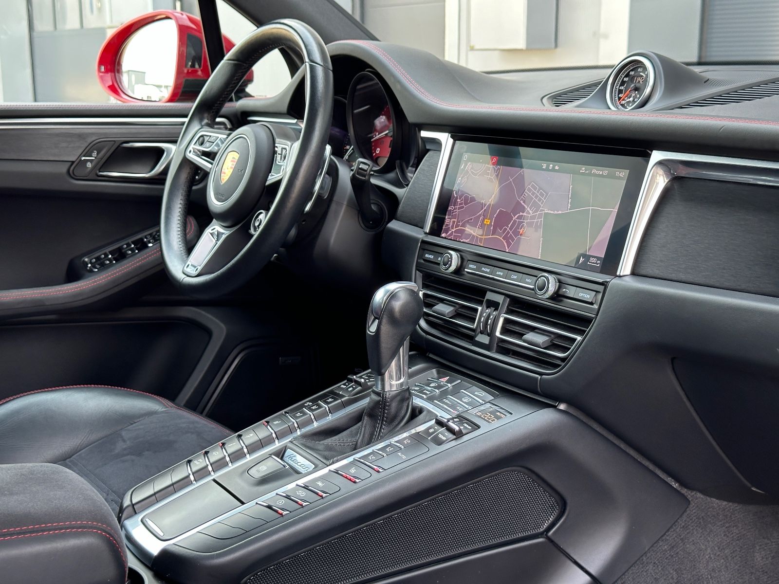 Porsche Macan GTS - Samsaru's Car Outlet