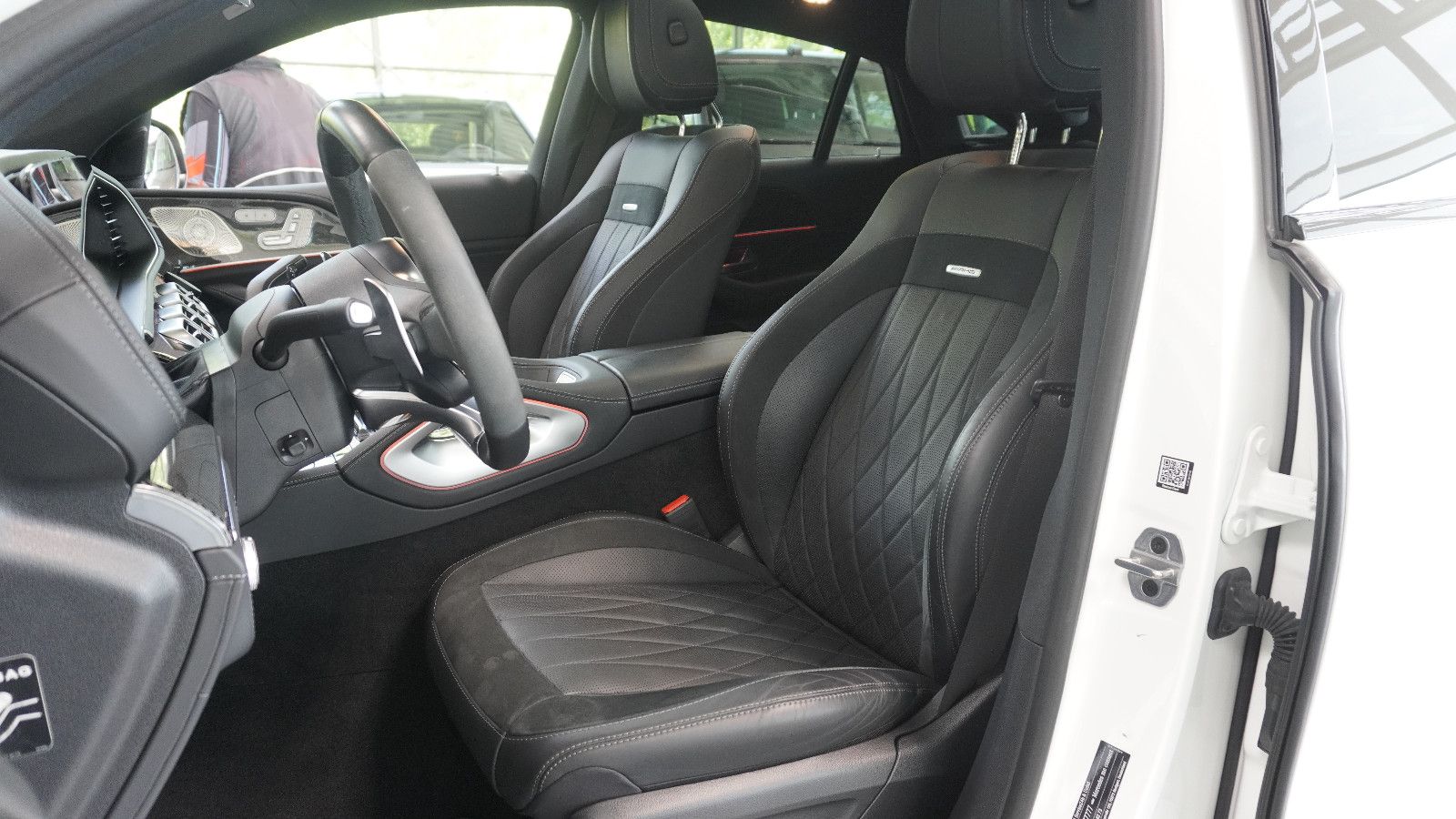 Mercedes-Benz GLE 63 S  AMG 4M*PANO*ACC*HEAD*AHK*21"