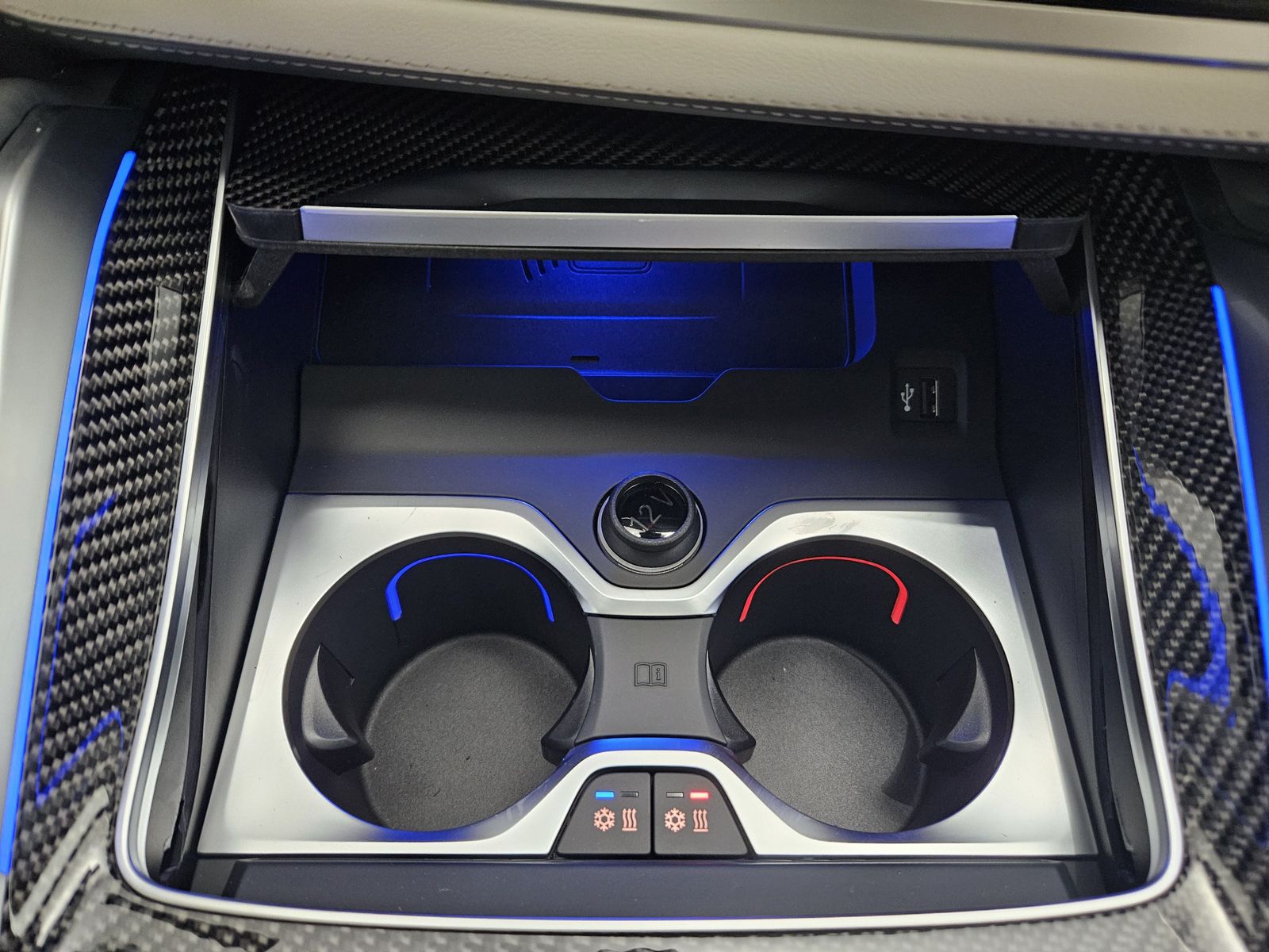 BMW X6 xDrive40d M Sport HUD AHK Pano Luftfahrwerk