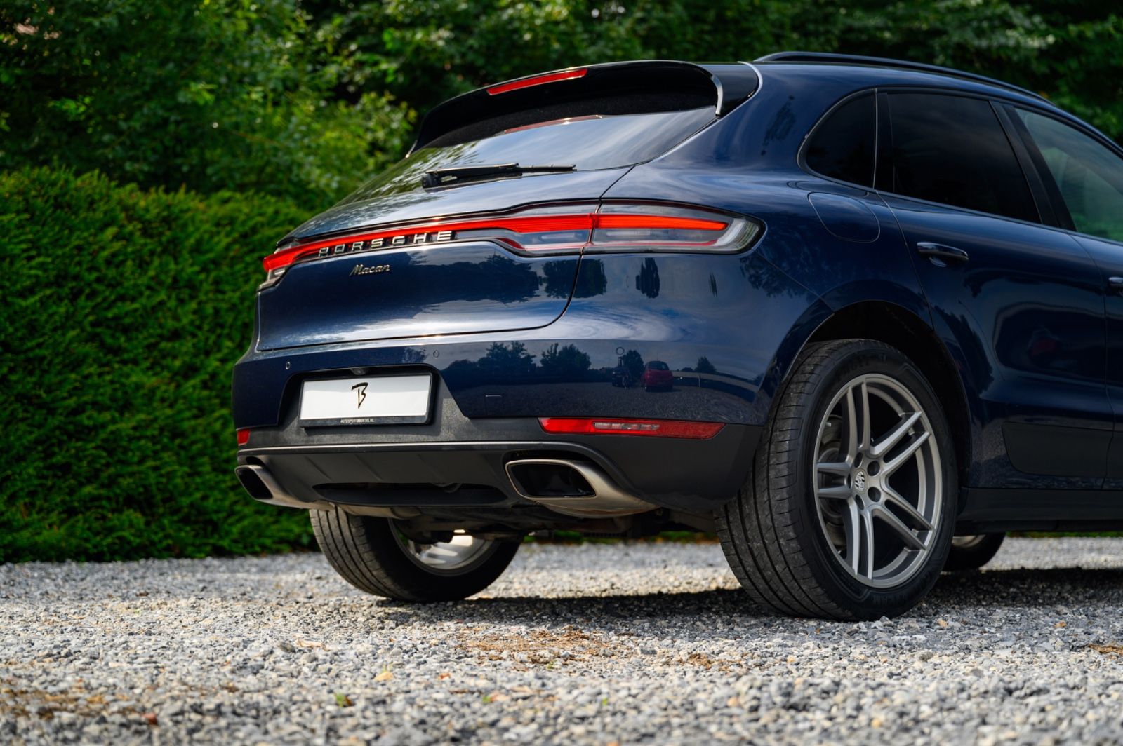 Porsche Macan 245PS - Samsaru's Car Outlet