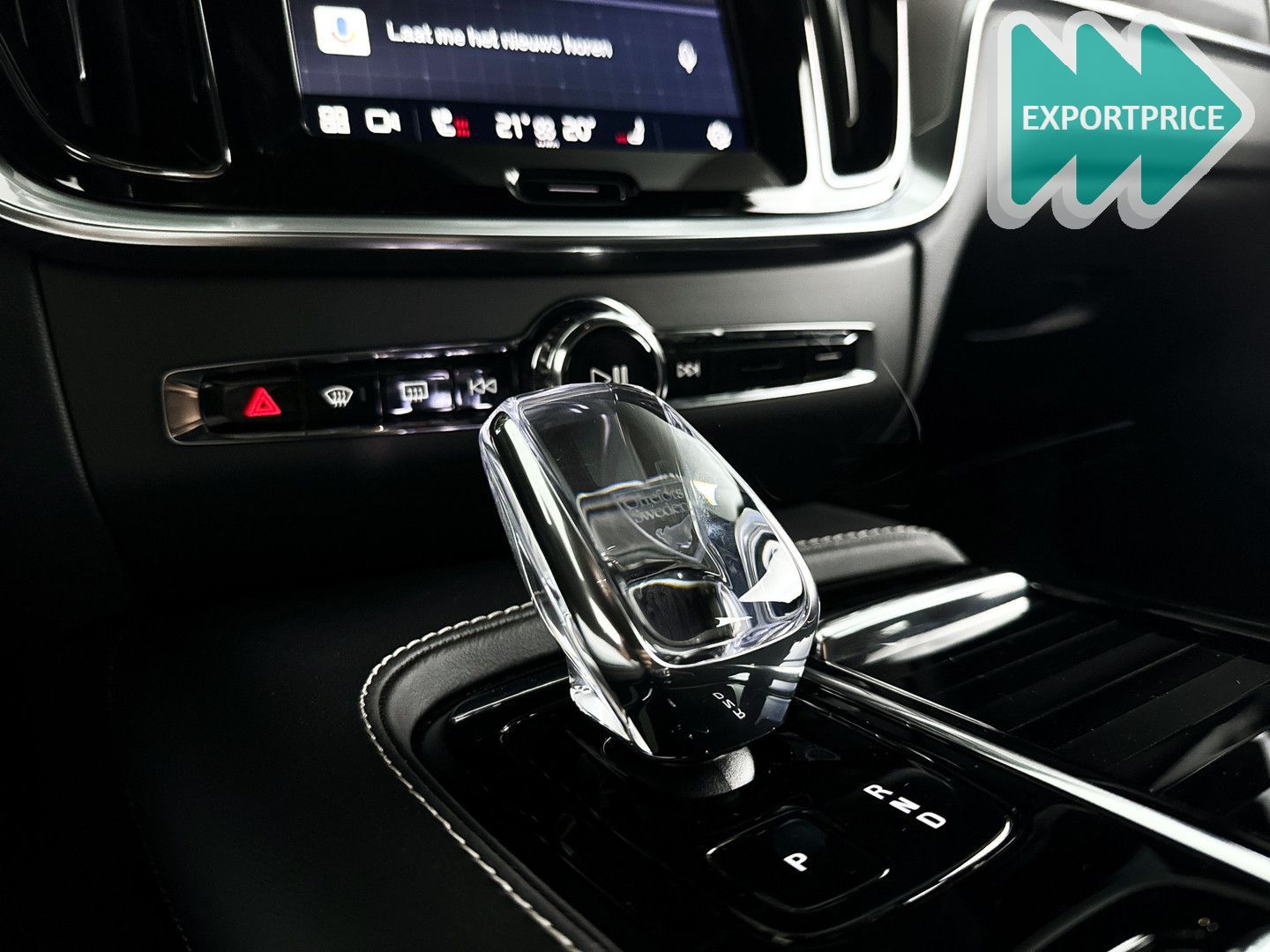 Volvo V60 T6 Plug-in hybrid AWD Plus Dark | 360° kamer