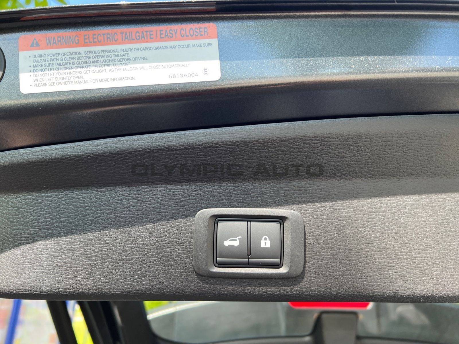 Mitsubishi Plug-In Hybrid Outlander Top  4WD LEDER STANDHZG