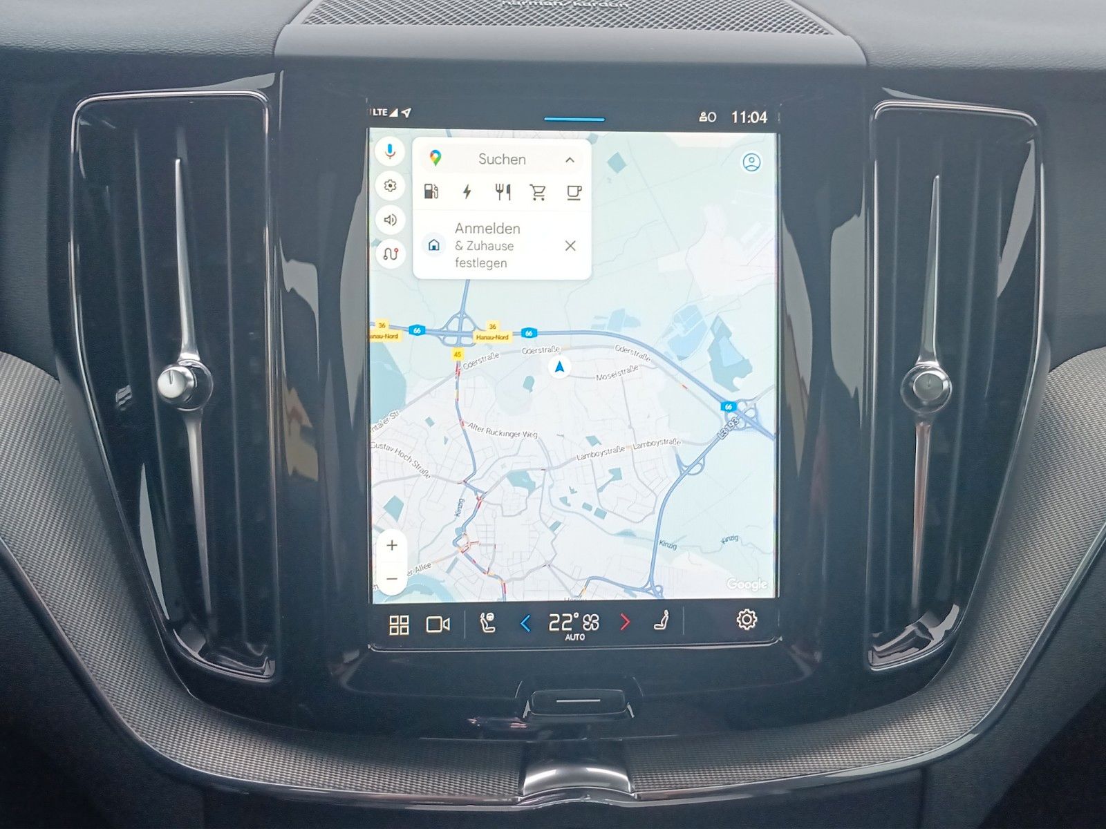 Volvo XC60 T6 AWD Plus Dark  360°/AHK/Pano/H&K