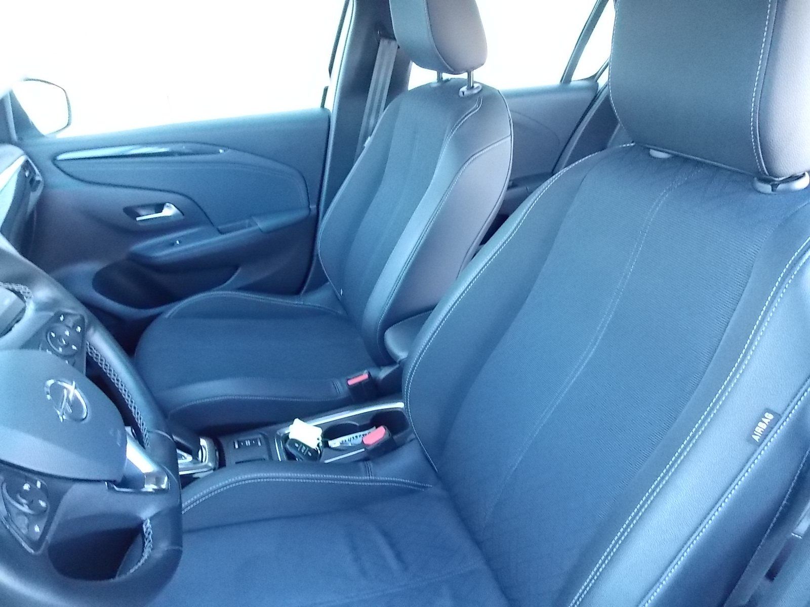 Opel Corsa-e F Elegance - Samsaru's Car Outlet