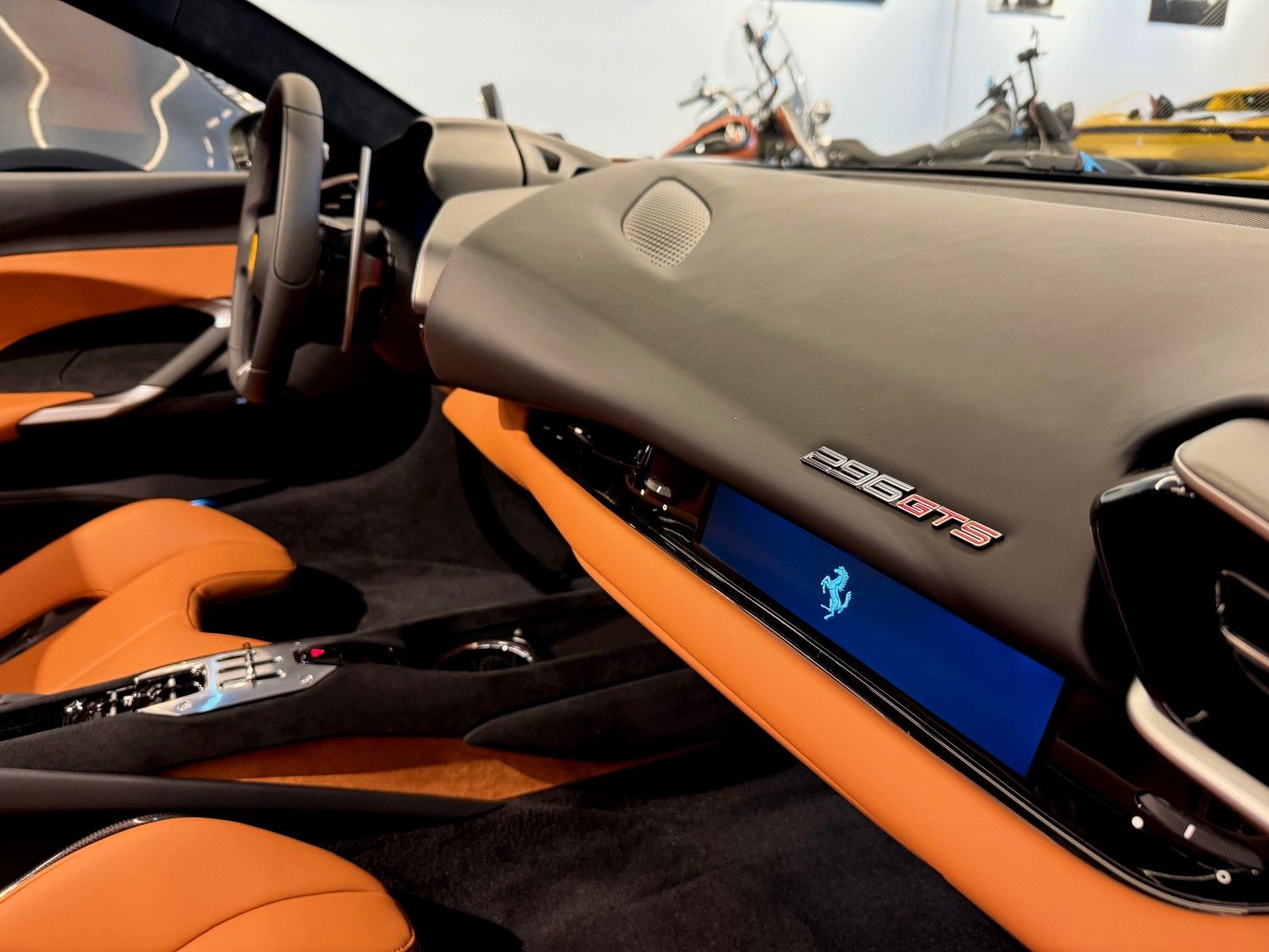 Ferrari 296 GTS Spider - Samsaru's Car Outlet