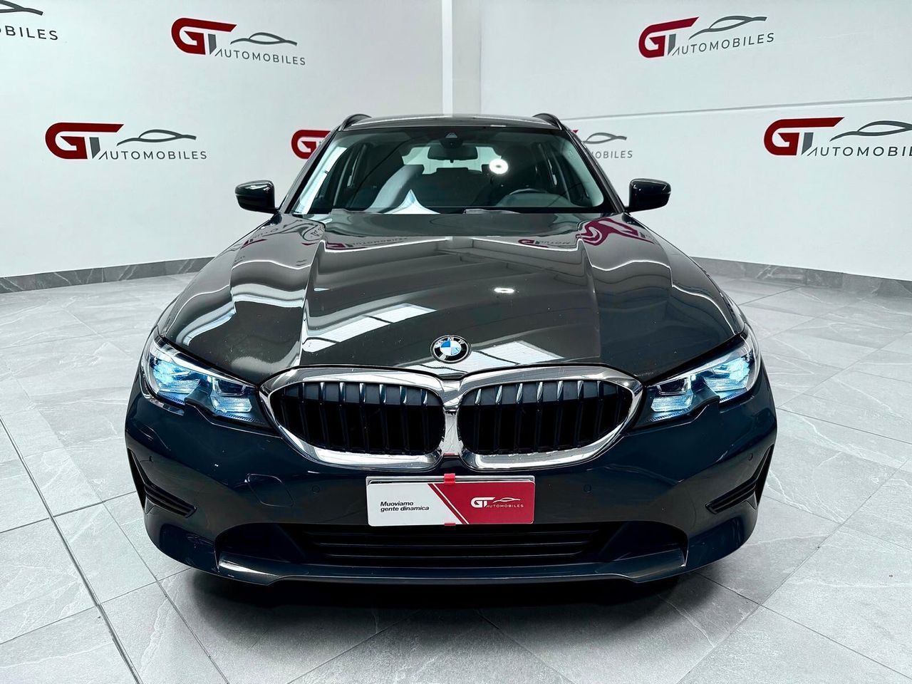 BMW 320 320D xDrive Touring Business - Samsaru's Car Outlet