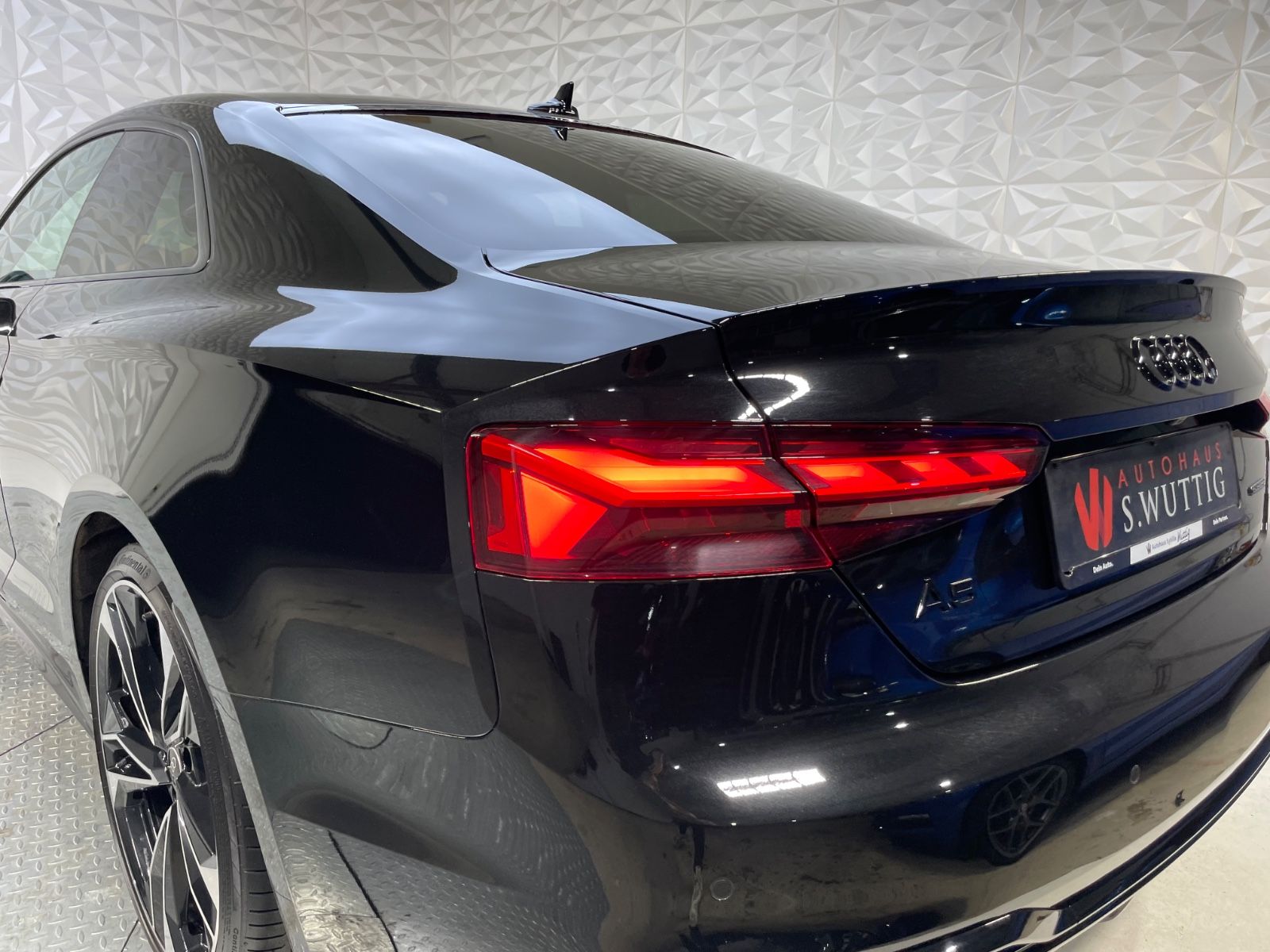 Audi A5 Coupe 40 TFSI quattro S line Competition