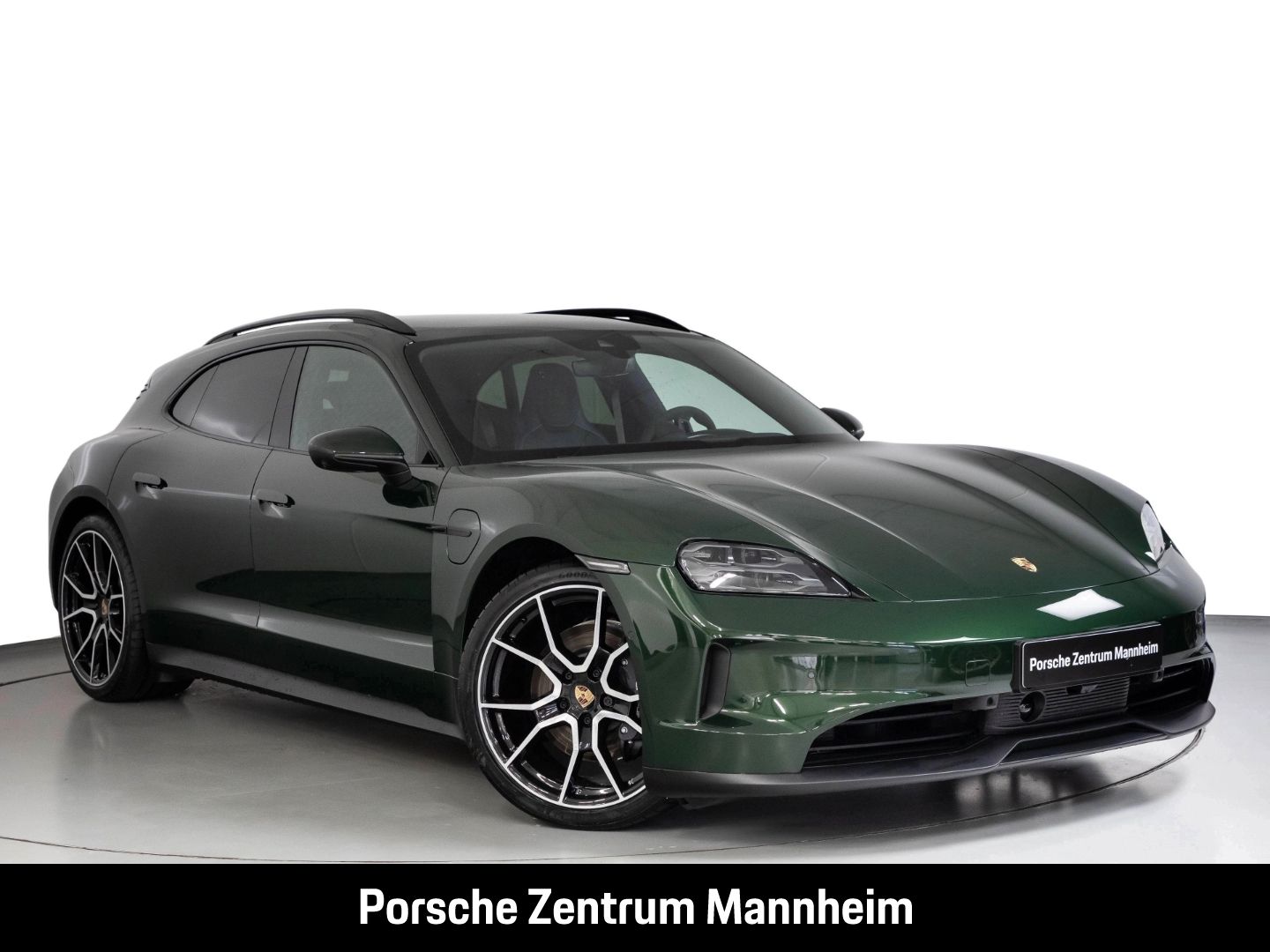 Porsche Taycan Sport Turismo SurroundView InnoDrive HD-M