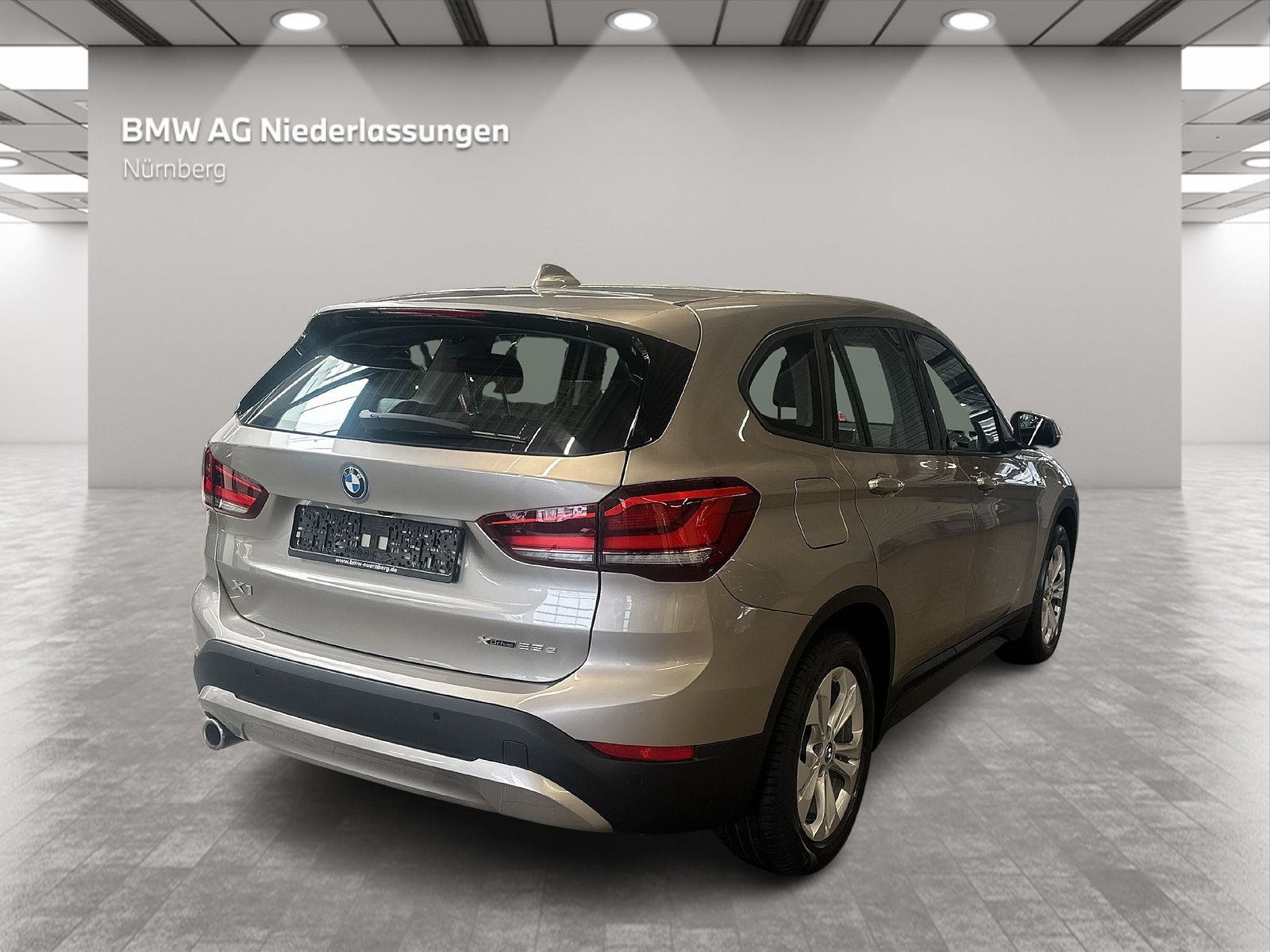 BMW X1 xDrive25e - Samsaru's Car Outlet